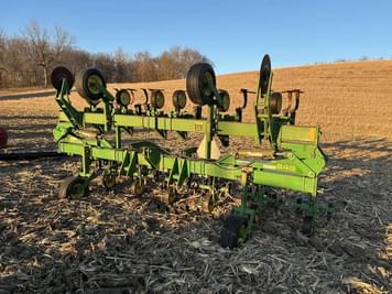 Main image John Deere 845